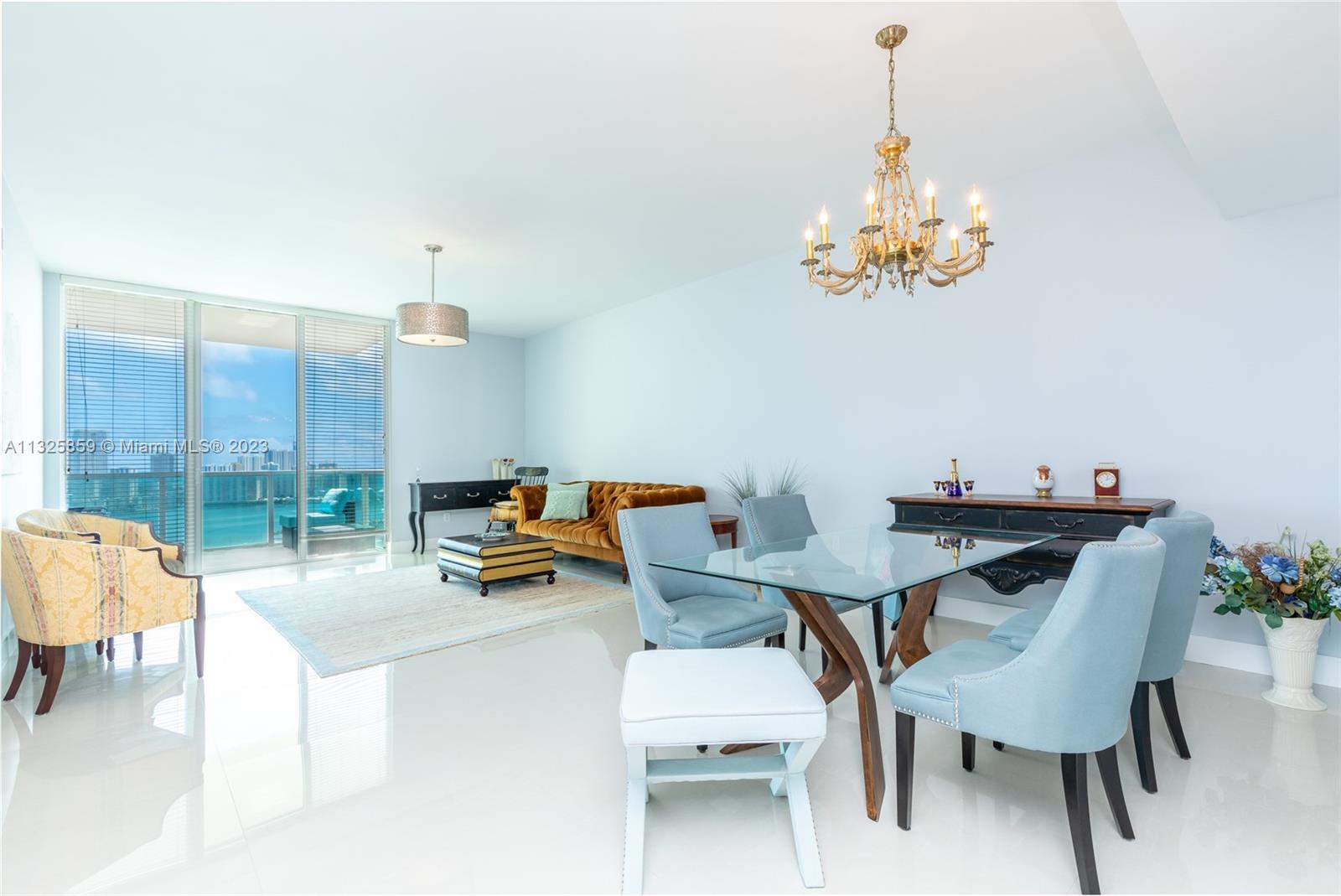 Photo of 3330 190th St #2816, Aventura, Florida, 33180 -