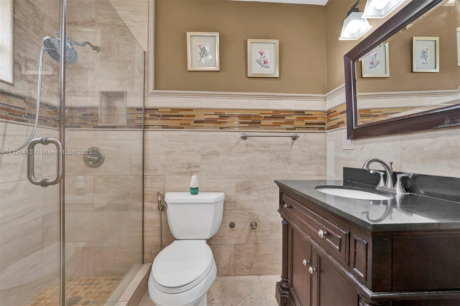 See details / 2369 sq. ft. $ 2023-01-10 0 Photo