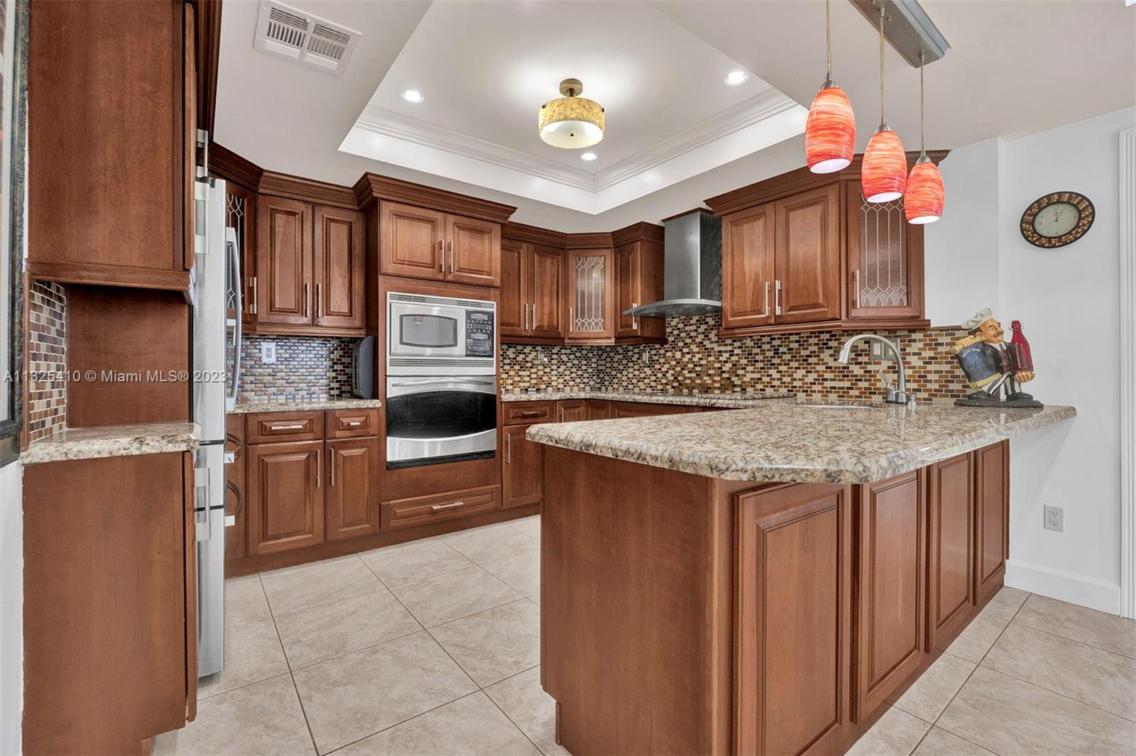 See details / 2369 sq. ft. $ 2023-01-10 0 Photo
