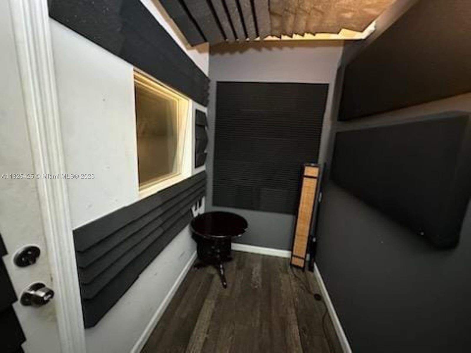 See details 7 / sq. ft. $ 2023-01-10 0 Photo