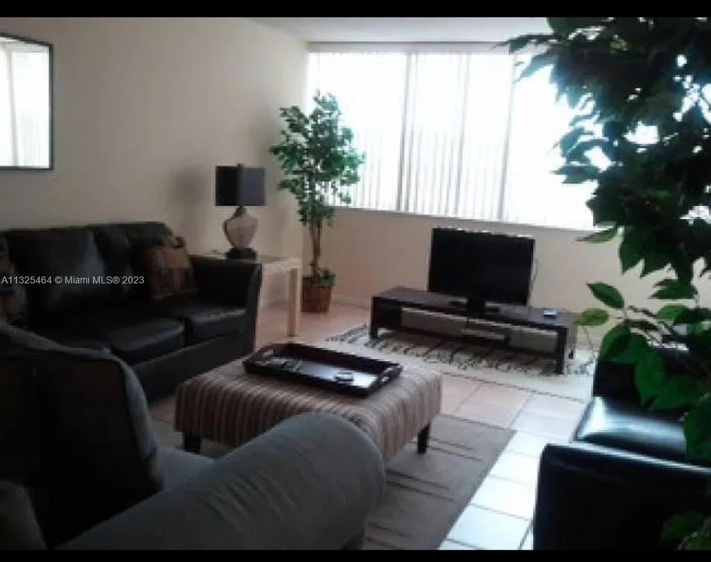 Photo of 1410 Ocean Dr #804, Hollywood, Florida, 33019 -