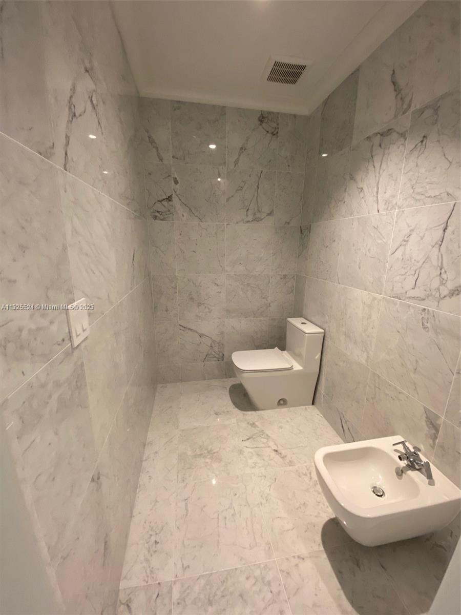 See details 2603 2 / 3 0 sq. ft. $ 2023-01-11 0 Photo
