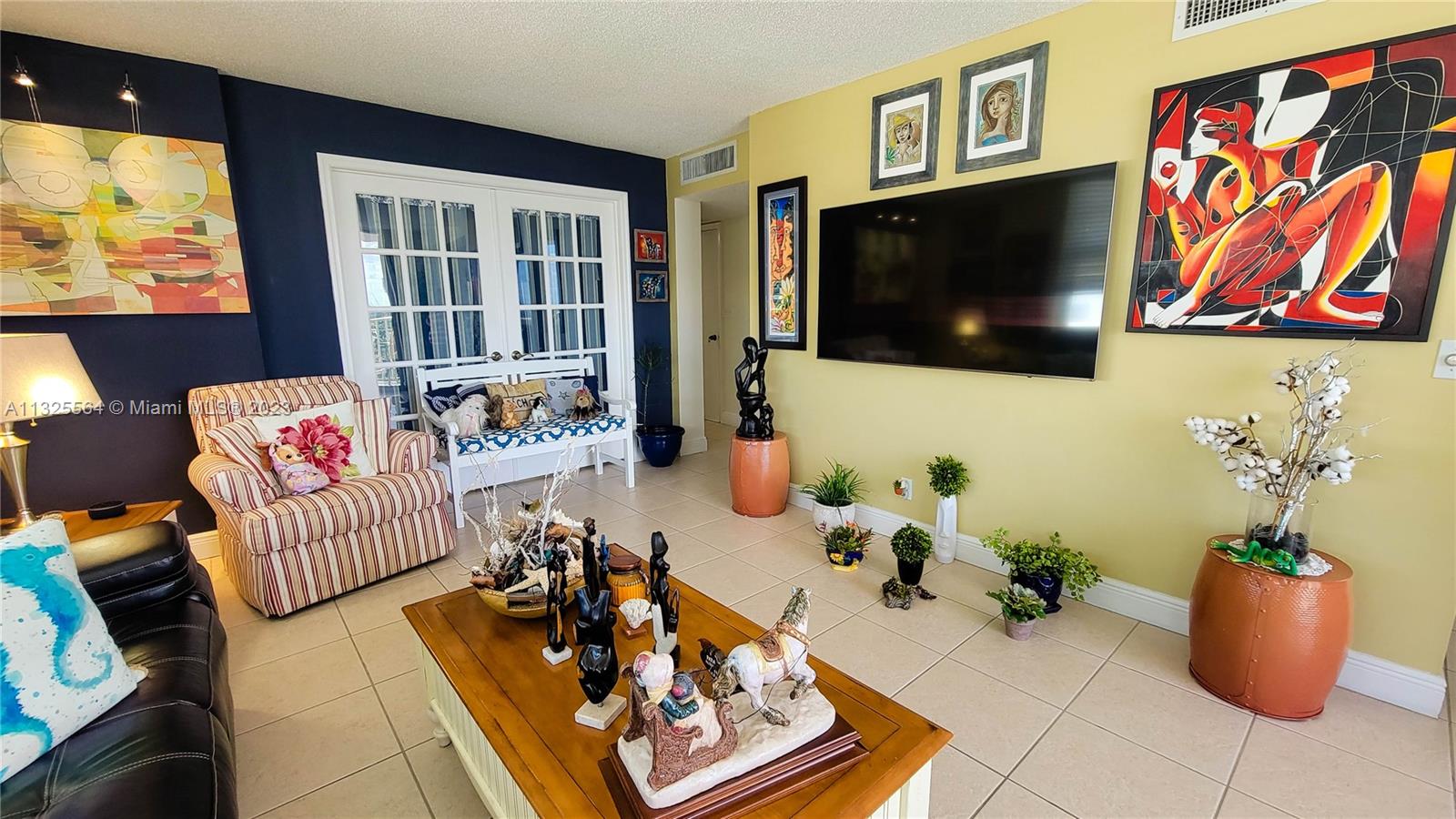 Photo of 3161 Ocean Dr #1201, Hallandale Beach, Florida, 33009 -