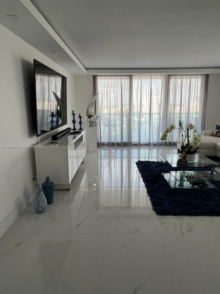 Photo of 3800 Ocean Dr #1621, Hollywood, Florida, 33019 -