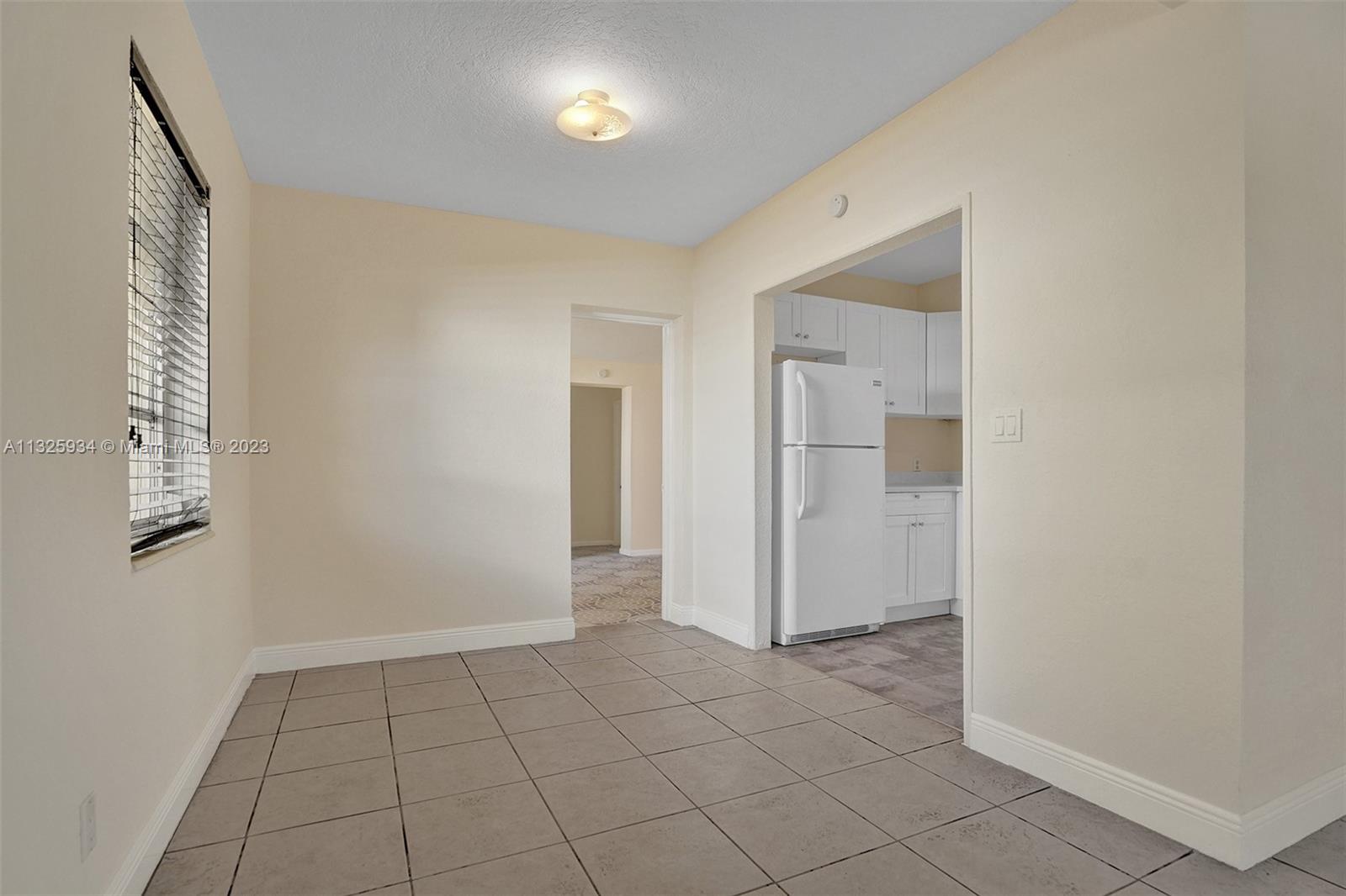 See details / sq. ft. $ 2023-01-11 0 Photo