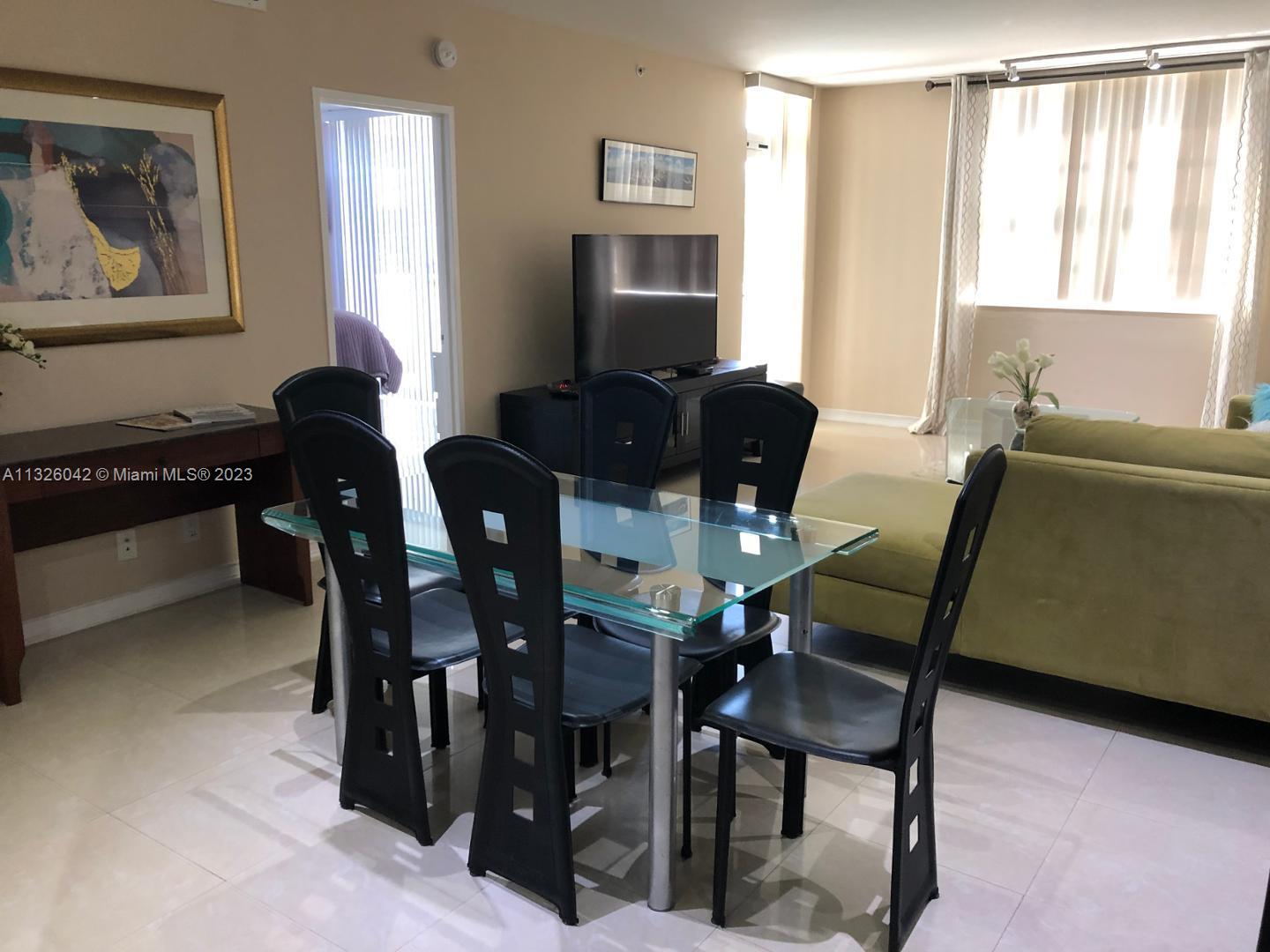 Photo of 3001 Ocean #327, Hollywood, Florida, 33019 -