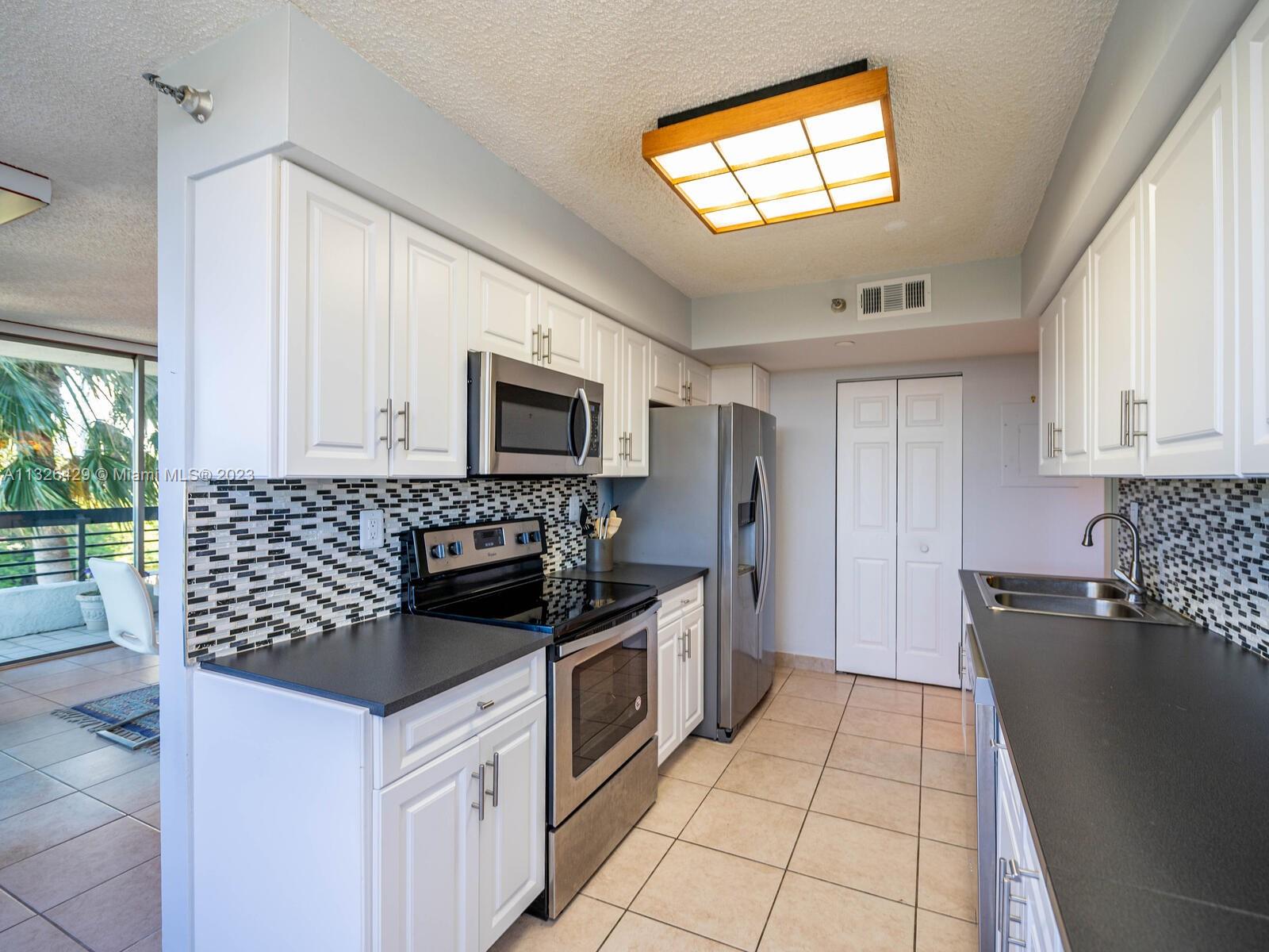 Photo of 3500 Mystic Pointe Dr #404, Aventura, Florida, 33180 -