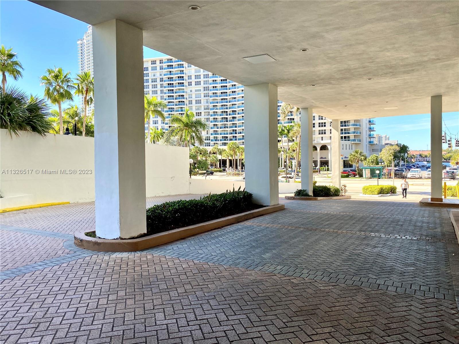 Photo of 3725 Ocean Dr #919, Hollywood, Florida, 33019 -