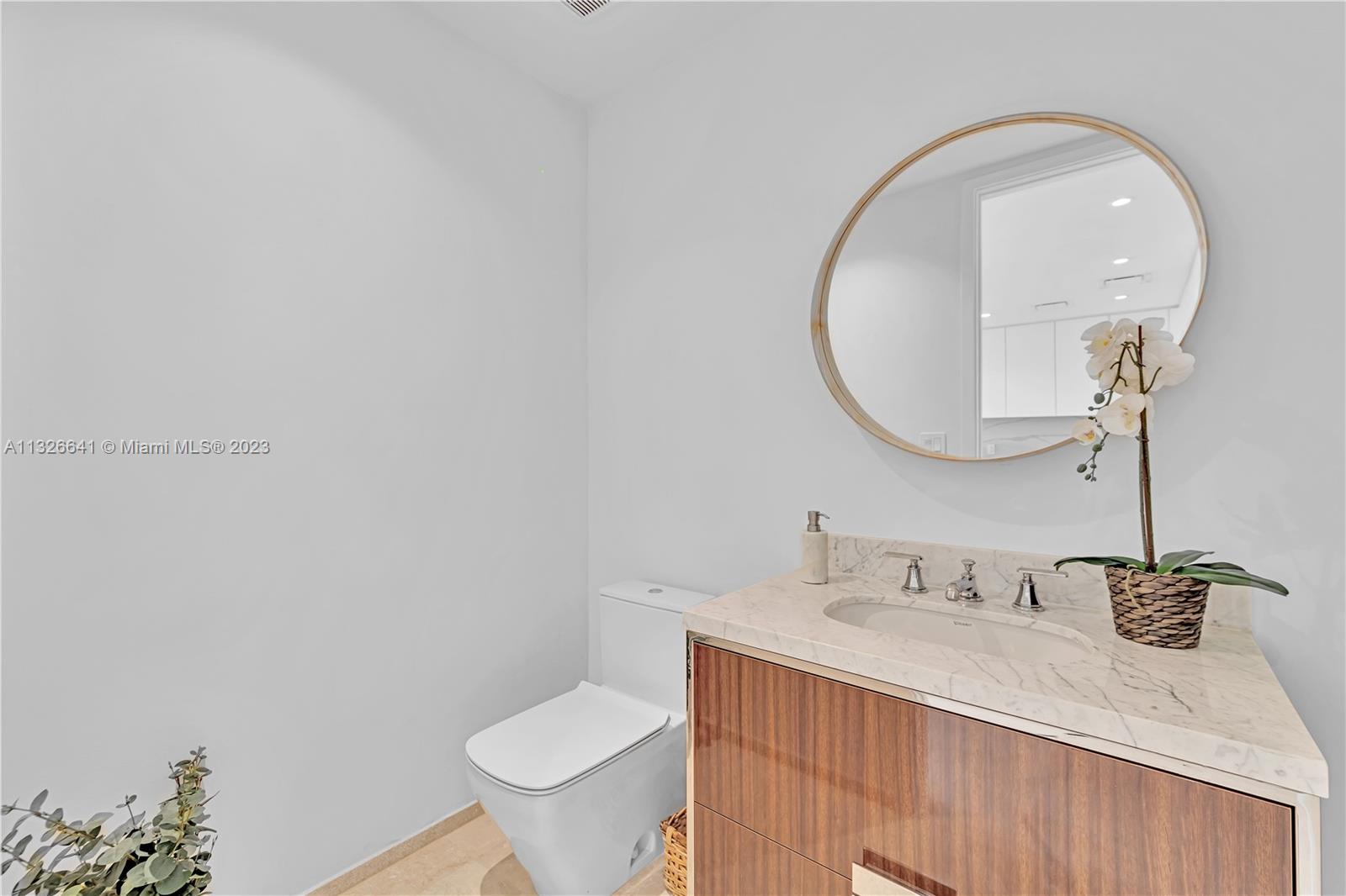 See details 703 2 / 3 1447 sq. ft. $ 2023-01-12 0 Photo