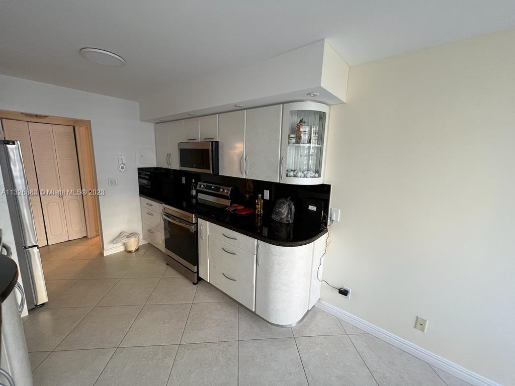 Photo of 2049 Ocean Dr #704, Hallandale Beach, Florida, 33009 -