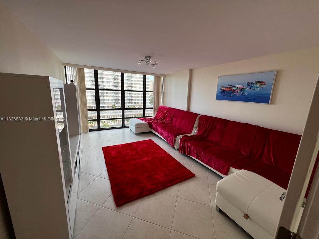 Photo of 2049 Ocean Dr #704, Hallandale Beach, Florida, 33009 -