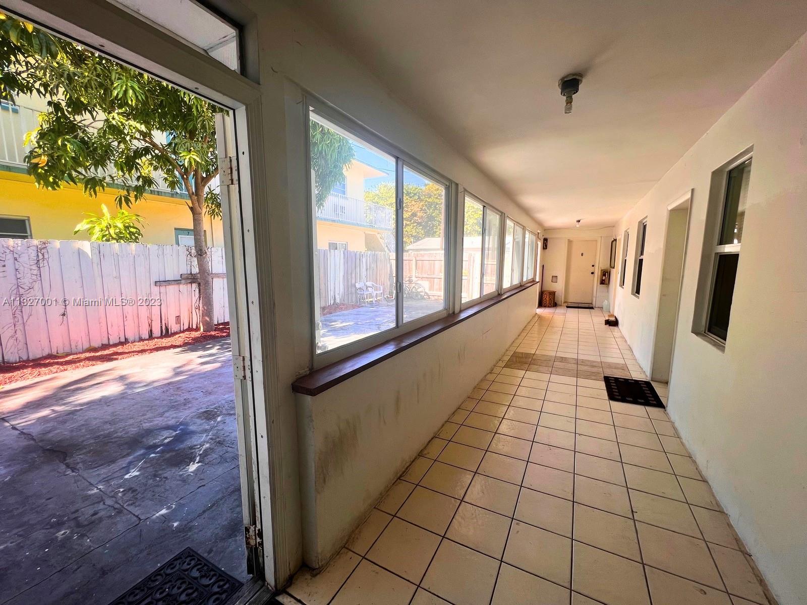 See details / sq. ft. $ 2023-01-13 0 Photo