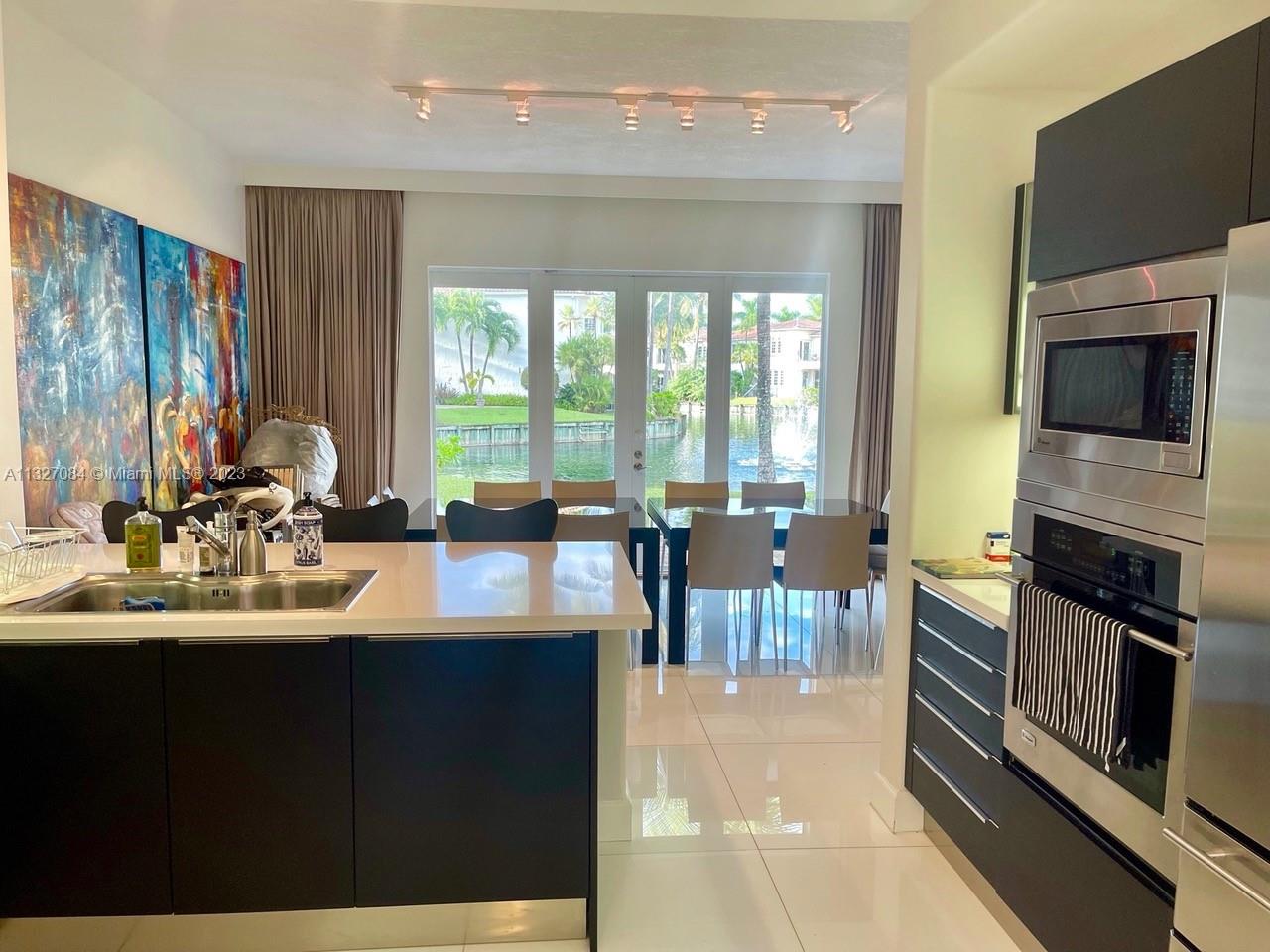 Photo of 3245 207th Ter (3245), Aventura, Florida, 33180 -