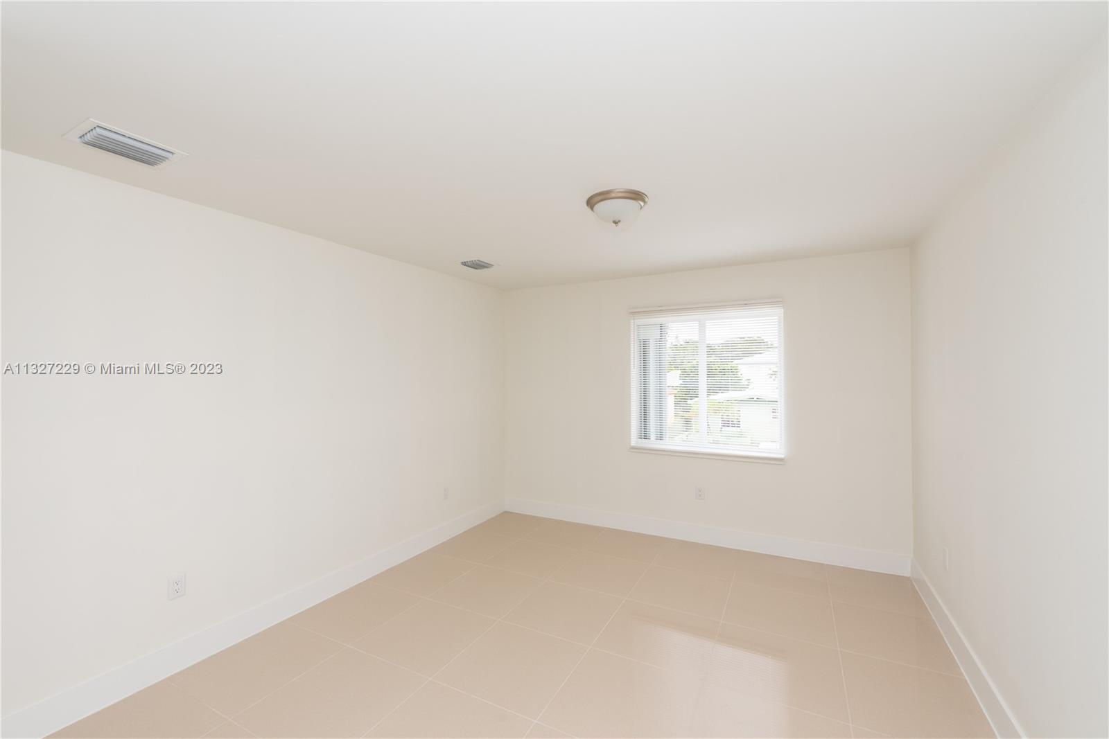 See details / 0 sq. ft. $ 2023-01-13 0 Photo