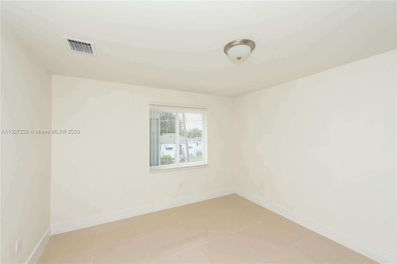 See details / 0 sq. ft. $ 2023-01-13 0 Photo