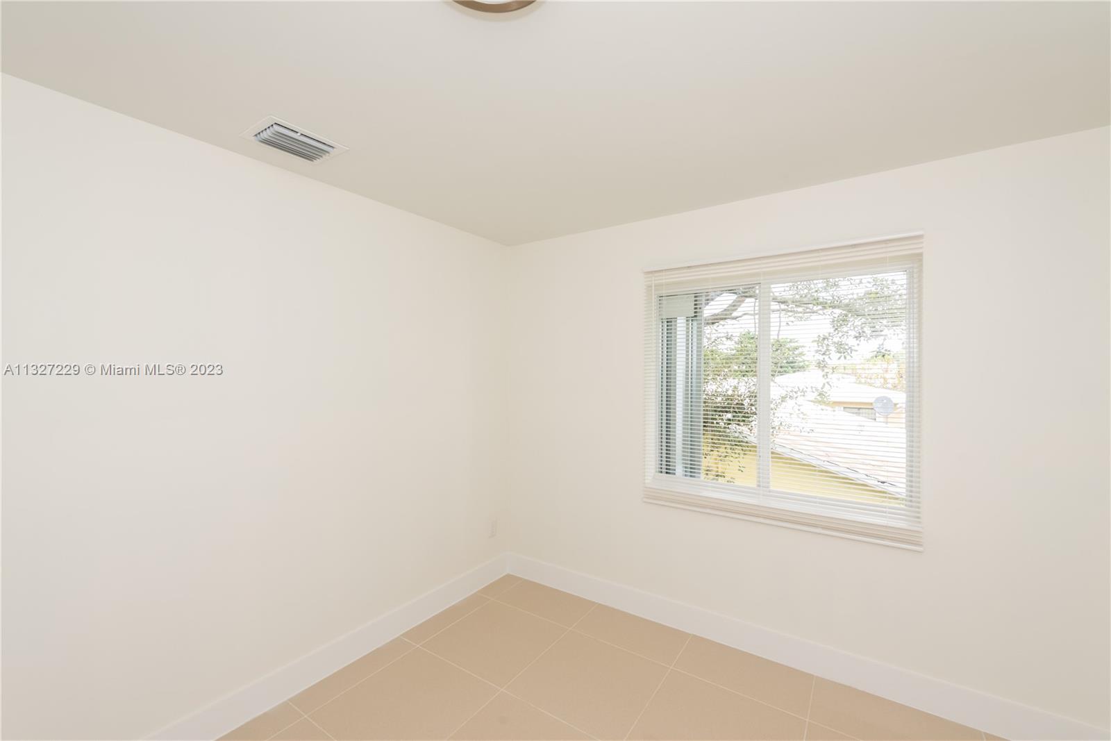 See details / 0 sq. ft. $ 2023-01-13 0 Photo