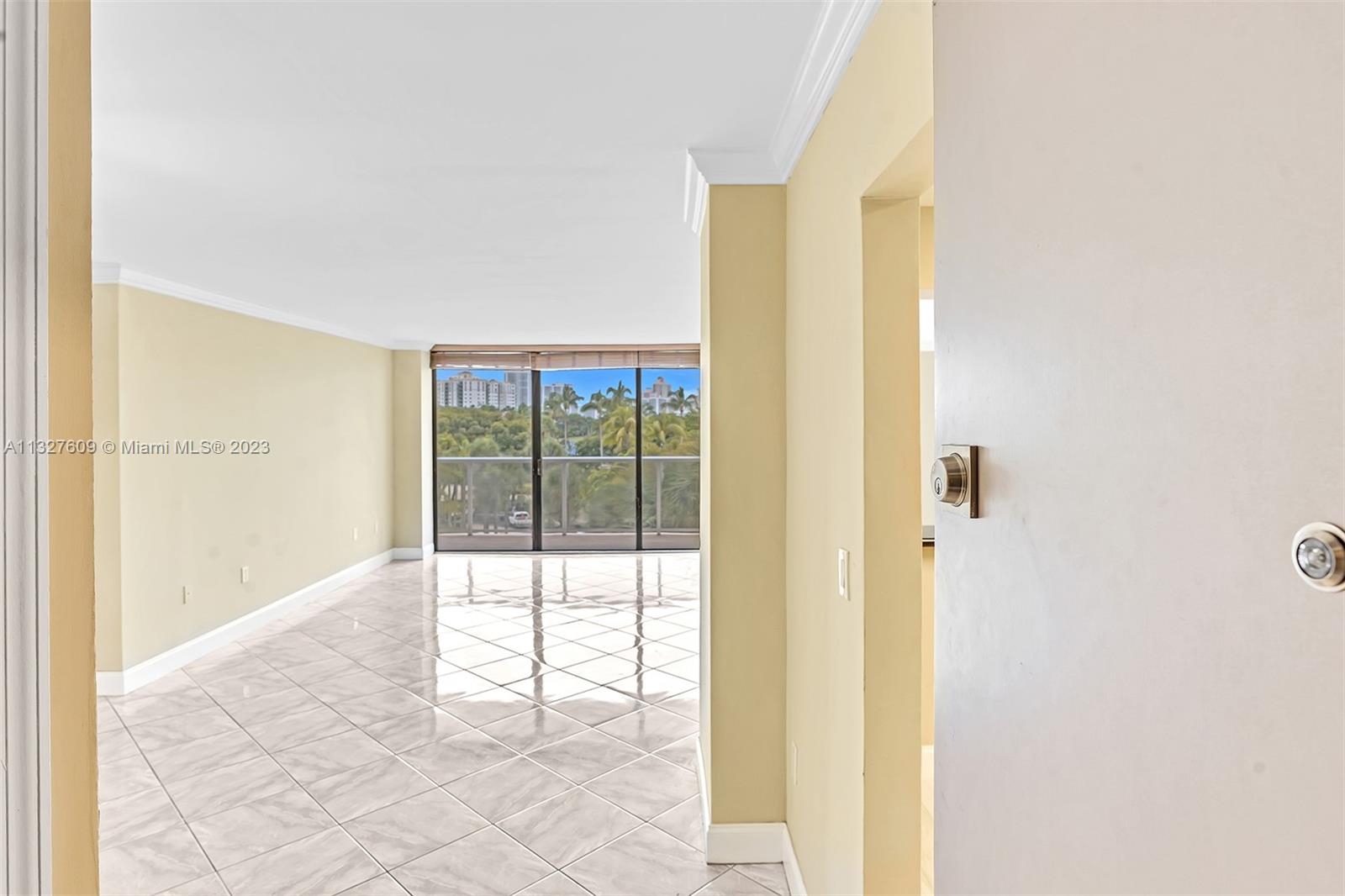Photo of 3701 Country Club Dr #407, Aventura, Florida, 33180 -