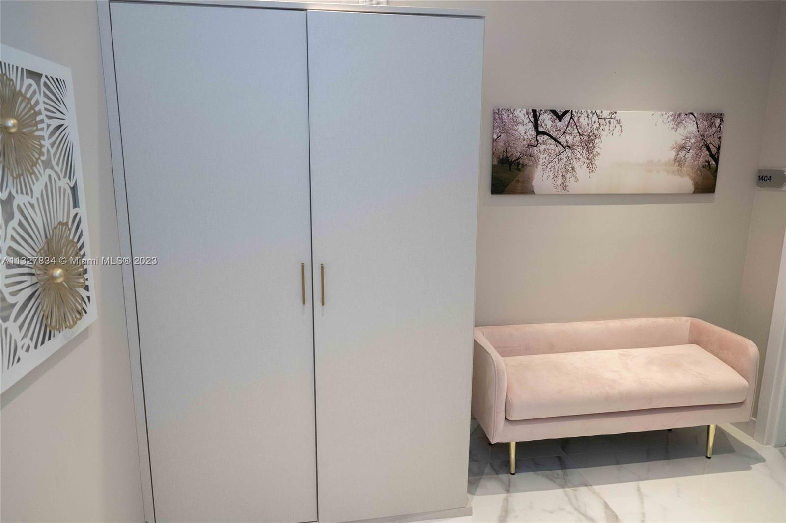 Ver detalles 1404 2 / 3 1571 sq. ft. $ 2023-01-16 0 foto