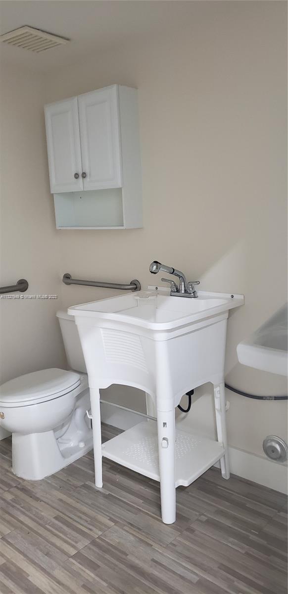 See details 4 / sq. ft. $ 2023-01-16 0 Photo