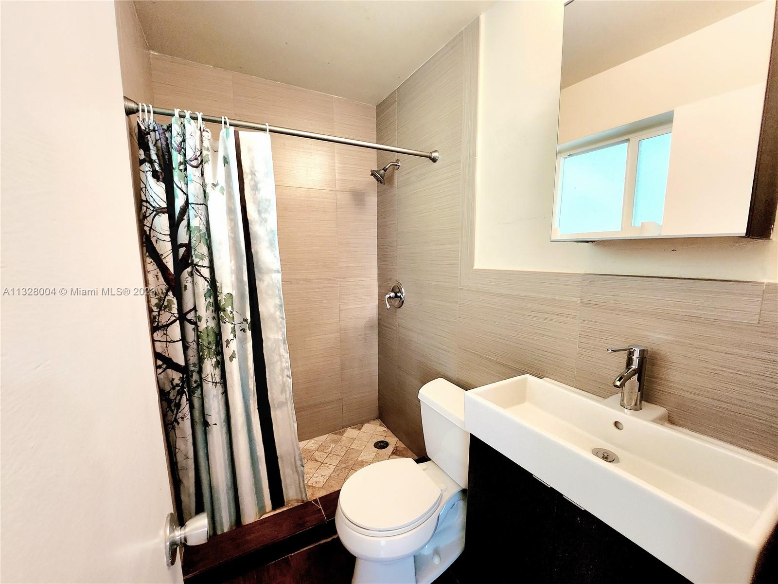 See details / 2911 sq. ft. $ 2023-01-16 0 Photo