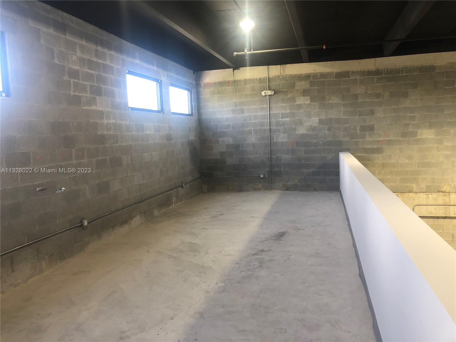 See details 3 / sq. ft. $ 2023-01-16 0 Photo