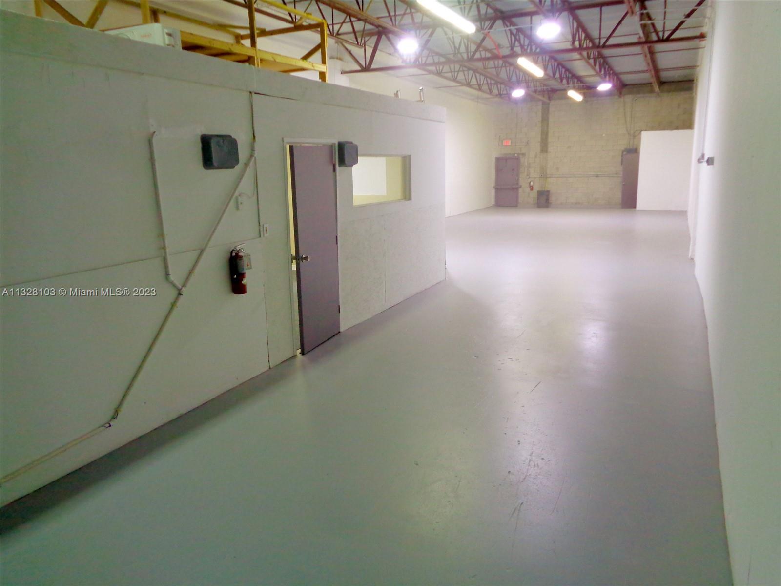 See details 25 / sq. ft. $ 2023-01-16 0 Photo