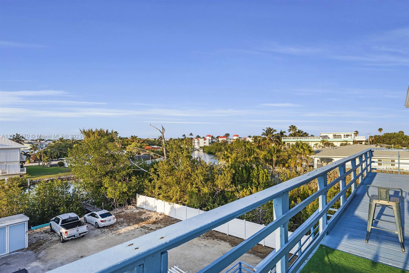 See details / 3008 sq. ft. $ 2023-01-16 0 Photo