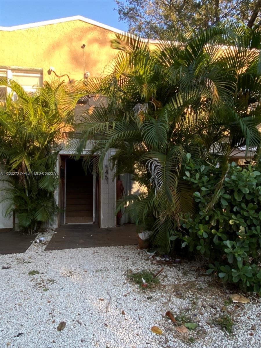 See details / 2780 sq. ft. $ 2023-01-16 0 Photo