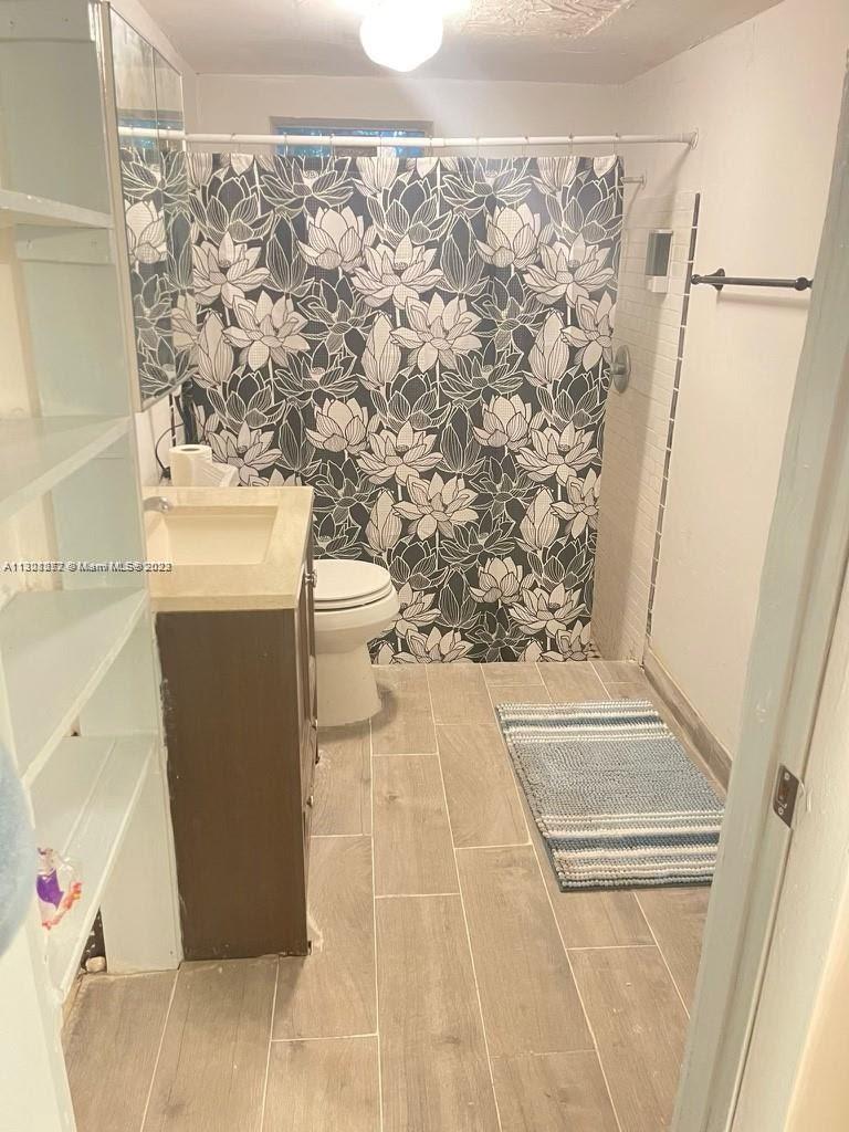 See details / 2780 sq. ft. $ 2023-01-16 0 Photo