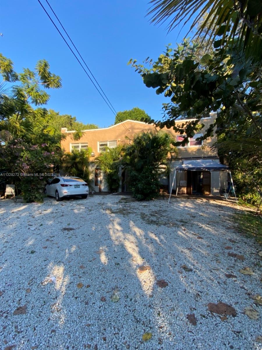 See details / 2780 sq. ft. $ 2023-01-16 0 Photo