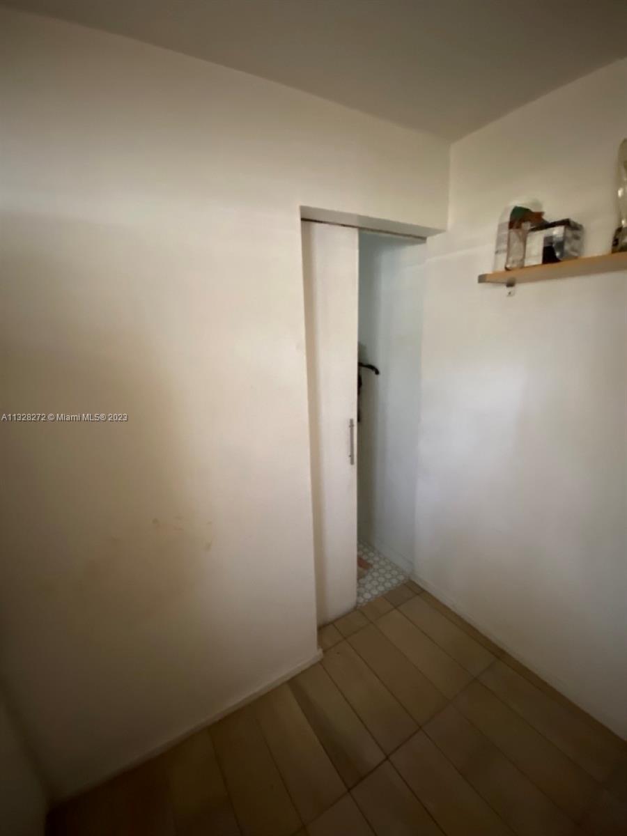 See details / 2780 sq. ft. $ 2023-01-16 0 Photo