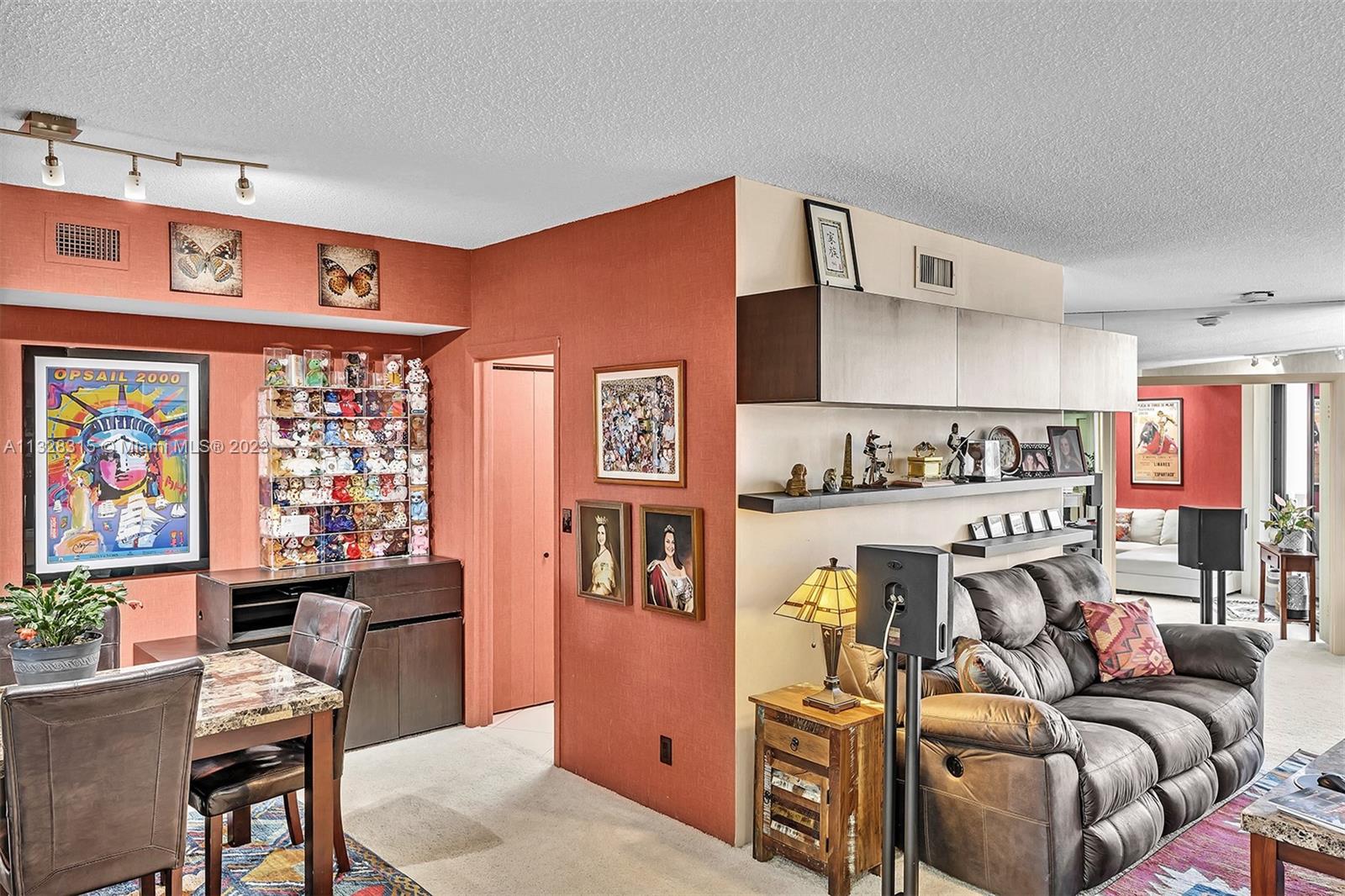 Photo of 20281 Country Club Dr #1010, Aventura, Florida, 33180 -