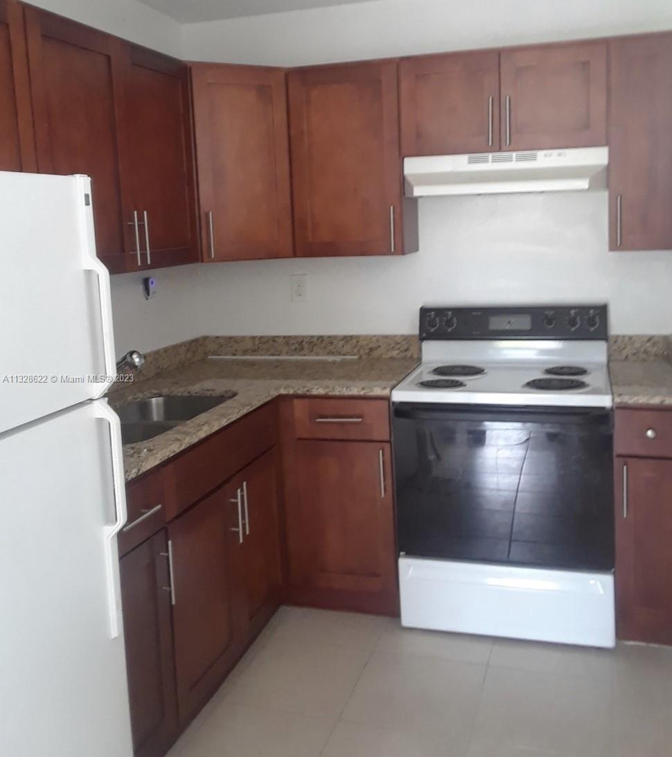 See details / 1810 sq. ft. $ 2023-01-17 0 Photo