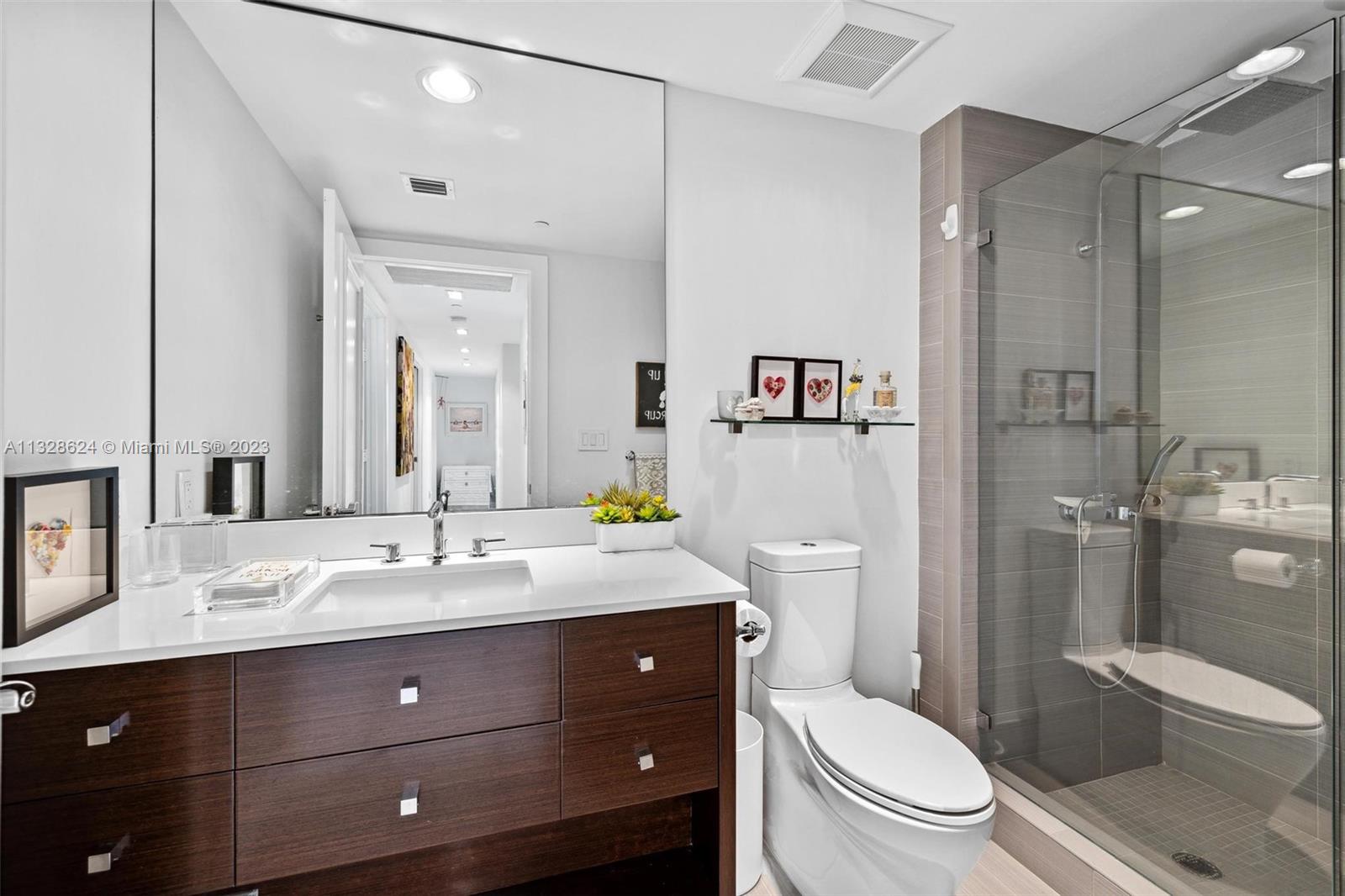 See details 3605 2 / 2 1782 sq. ft. $ 2023-01-17 0 Photo
