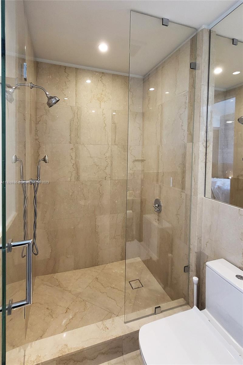 See details 3102 3 / 4 2137 sq. ft. $ 2023-01-17 0 Photo