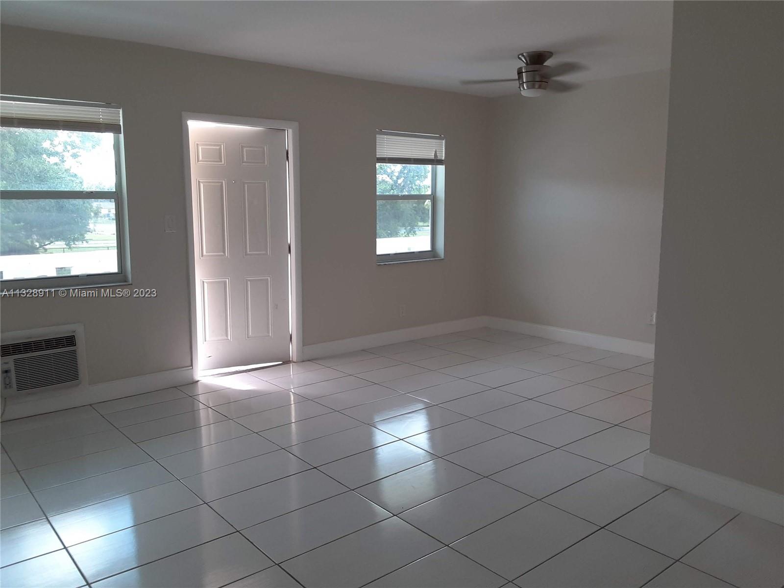 See details / 6377 sq. ft. $ 2023-01-17 0 Photo