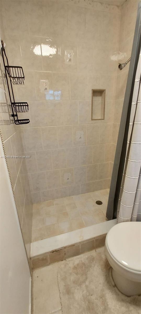 See details / 2037 sq. ft. $ 2023-01-17 0 Photo