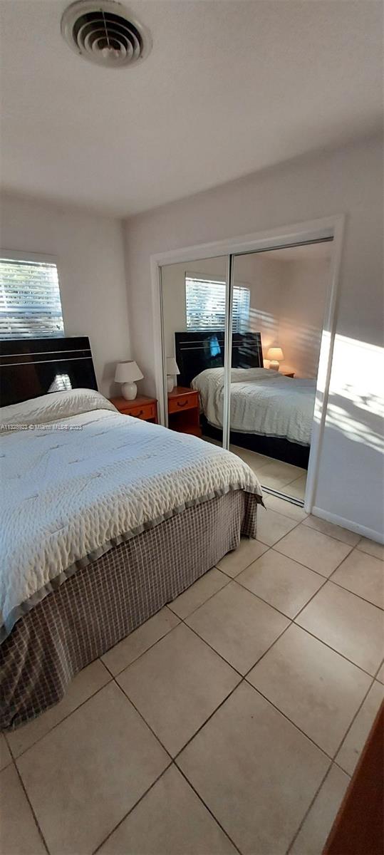 See details / 2037 sq. ft. $ 2023-01-17 0 Photo