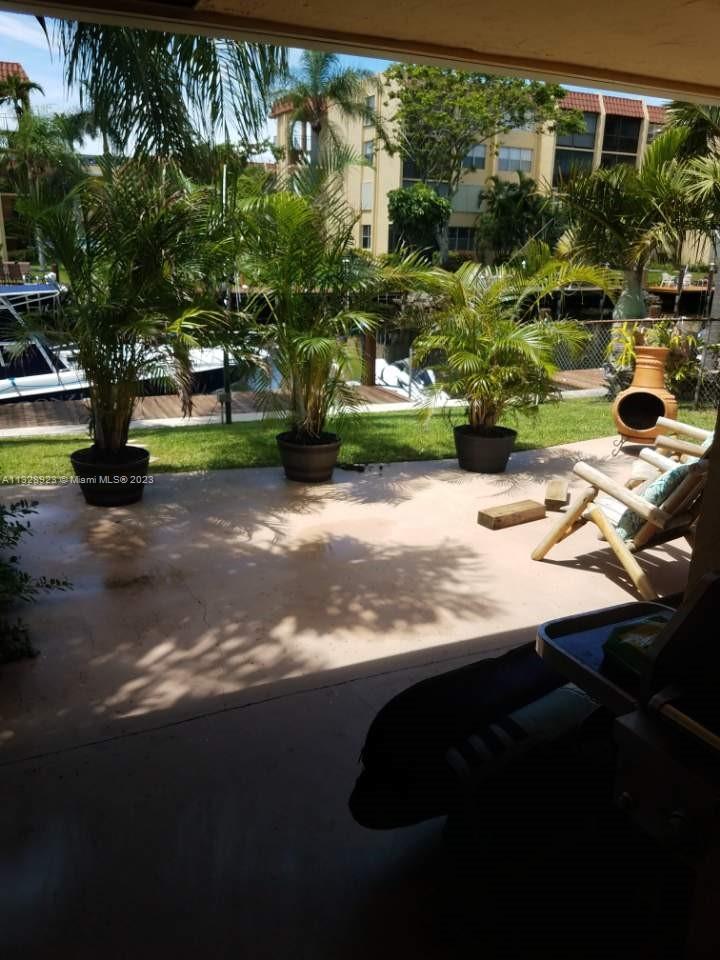 See details / 2037 sq. ft. $ 2023-01-17 0 Photo