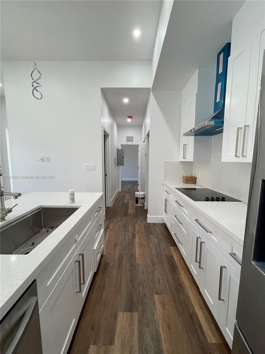 See details / sq. ft. $ 2023-01-17 0 Photo