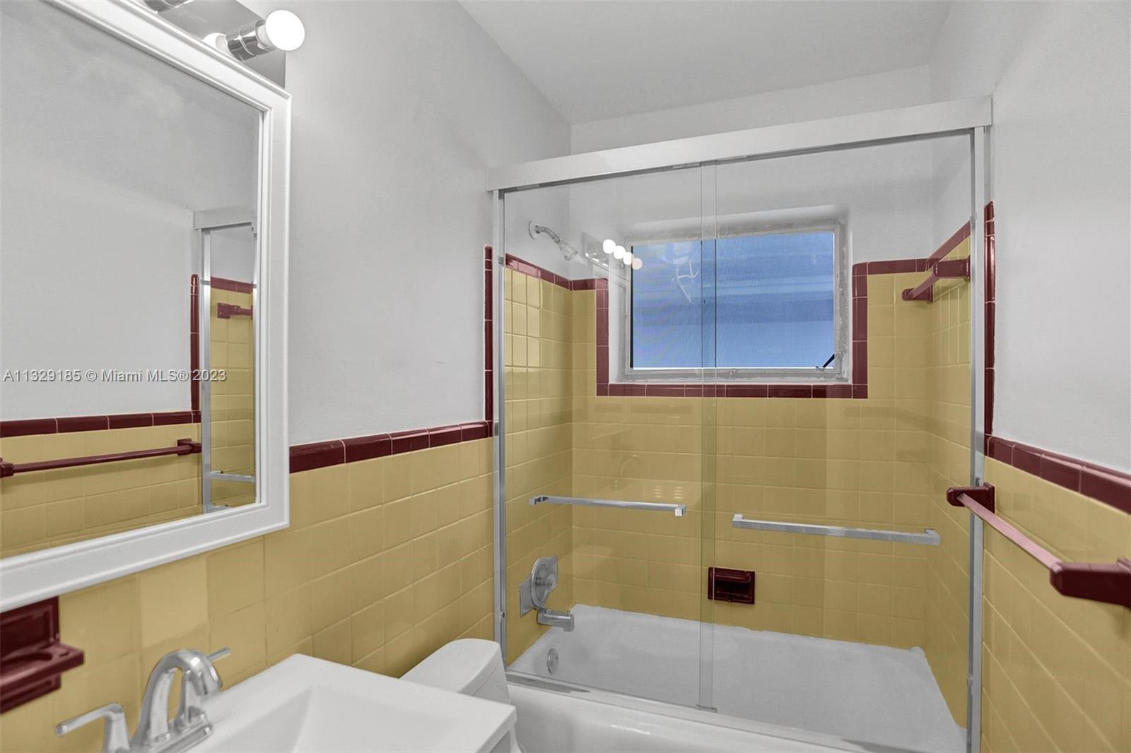 See details / 1628 sq. ft. $ 2023-01-18 0 Photo