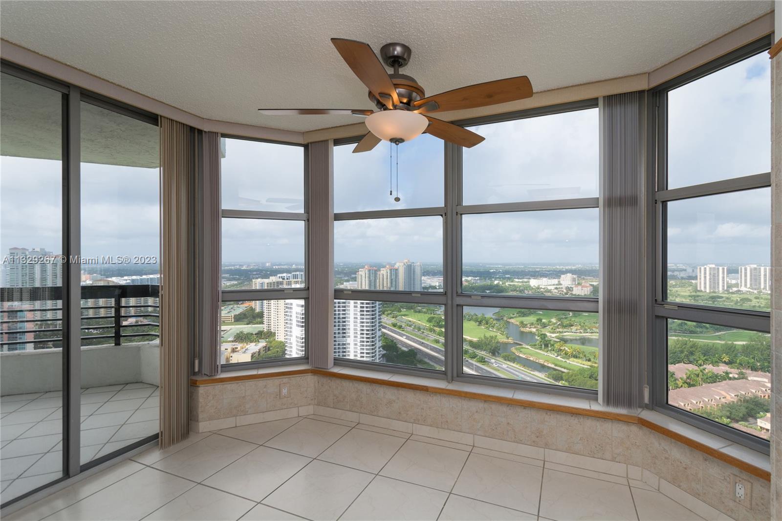 Photo of 3500 Mystic Pointe Dr #3503, Aventura, Florida, 33180 -