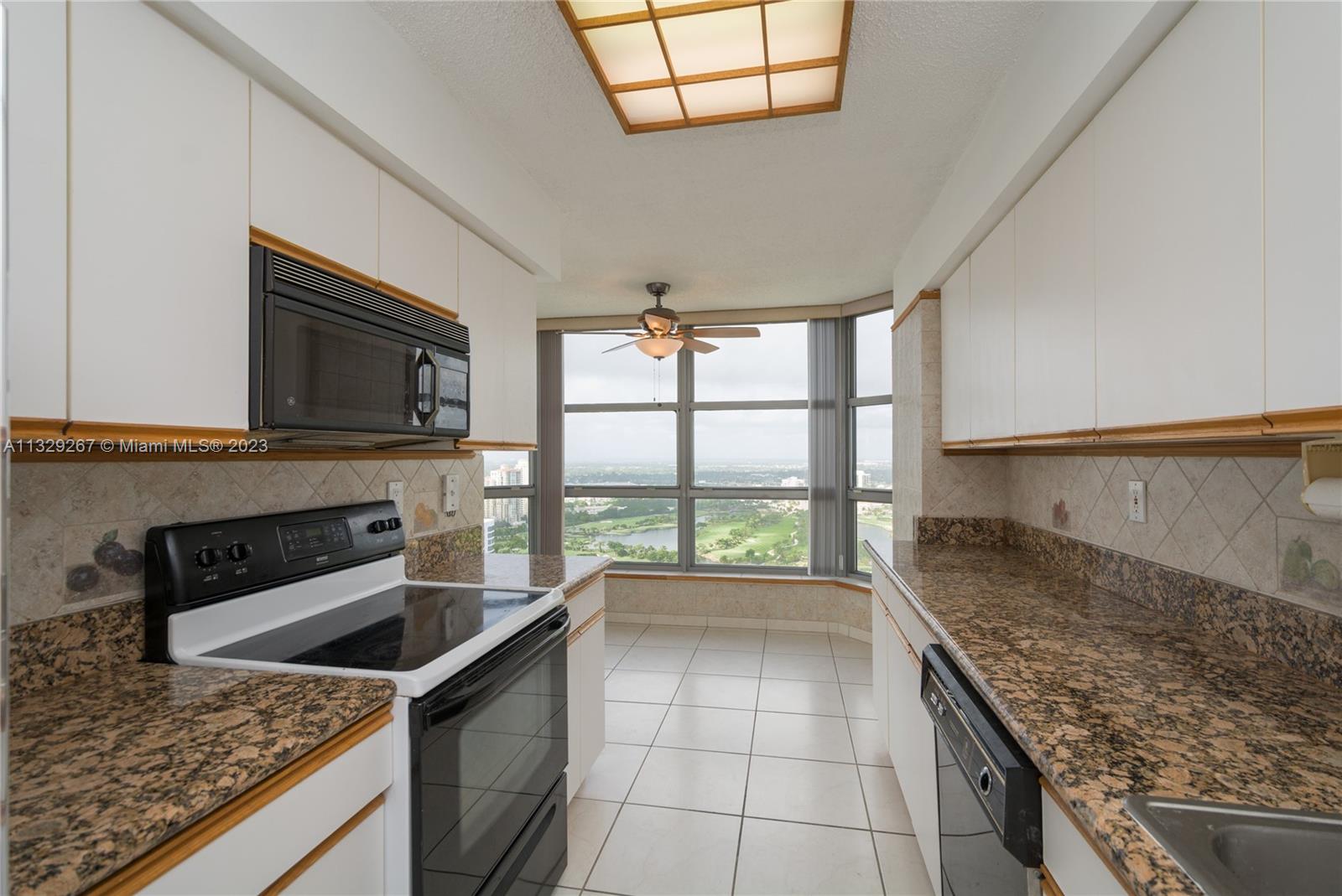 Photo of 3500 Mystic Pointe Dr #3503, Aventura, Florida, 33180 -