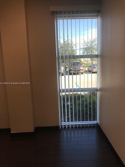 See details 103 / sq. ft. $ 2023-01-18 0 Photo