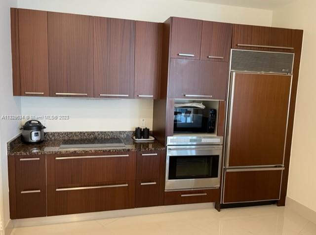 Ver detalles 3307 3 / 3 2084 sq. ft. $ 2023-01-18 0 foto