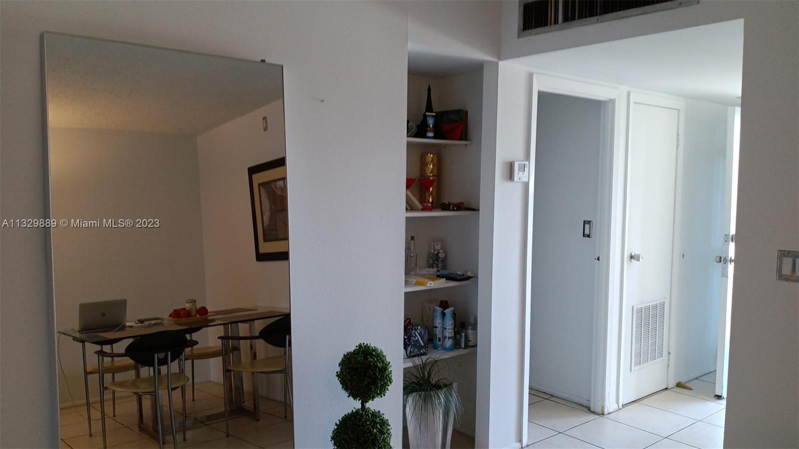 Photo of 3401 Country Club Dr #606, Aventura, Florida, 33180 -