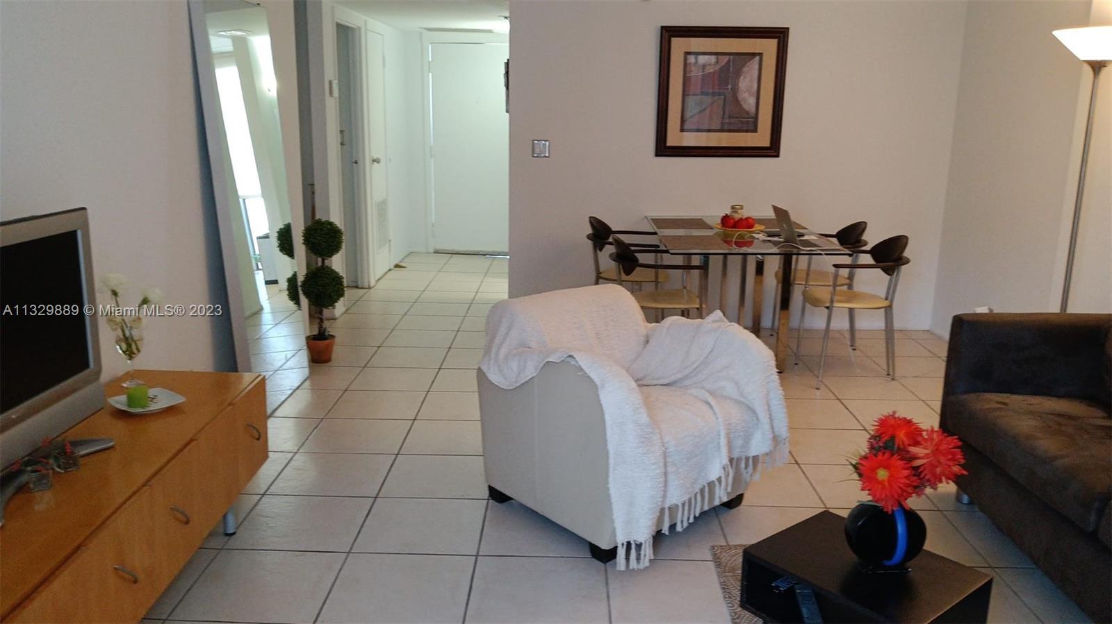 Photo of 3401 Country Club Dr #606, Aventura, Florida, 33180 -