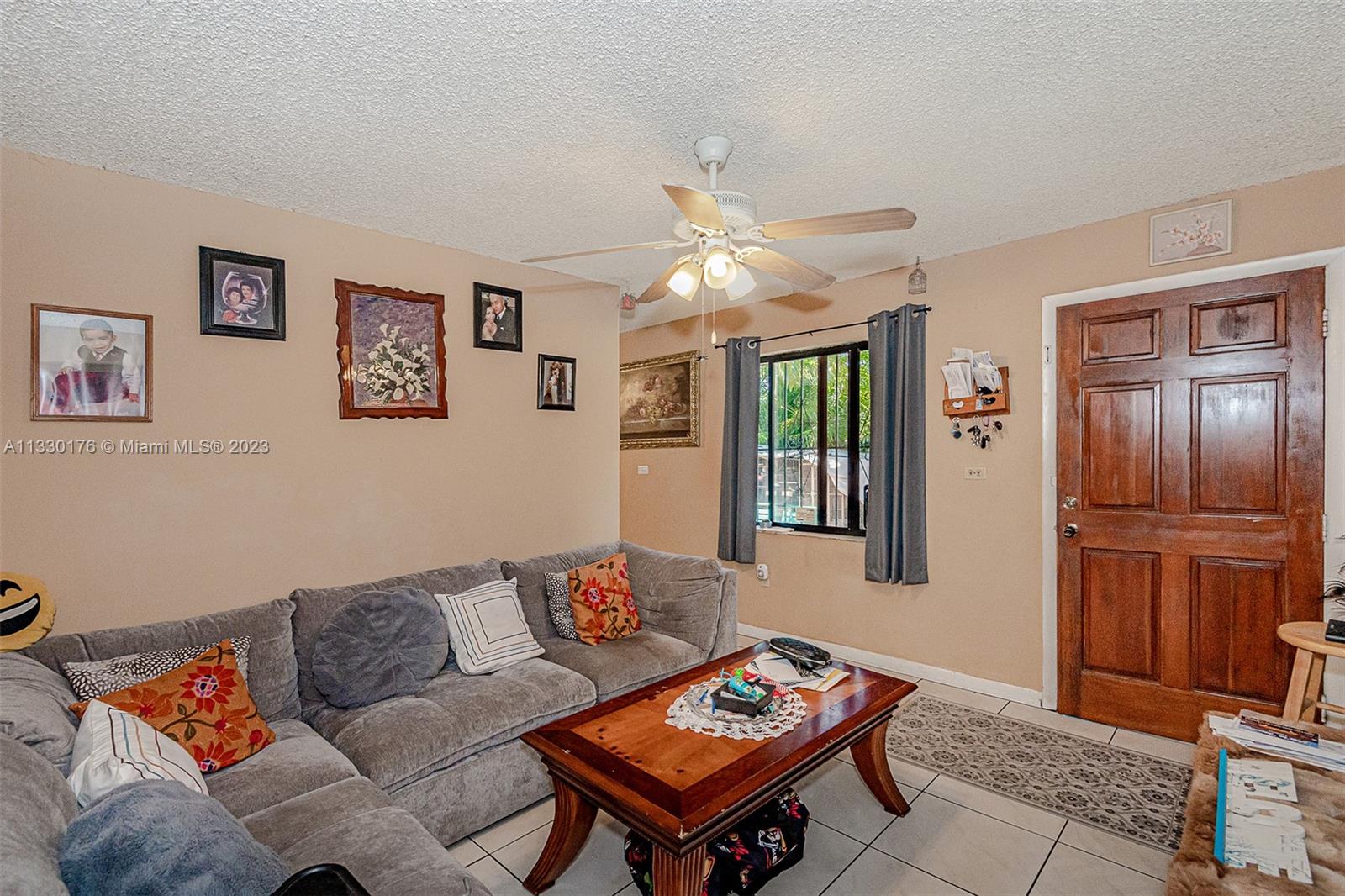 See details / 1931 sq. ft. $ 2023-01-19 0 Photo