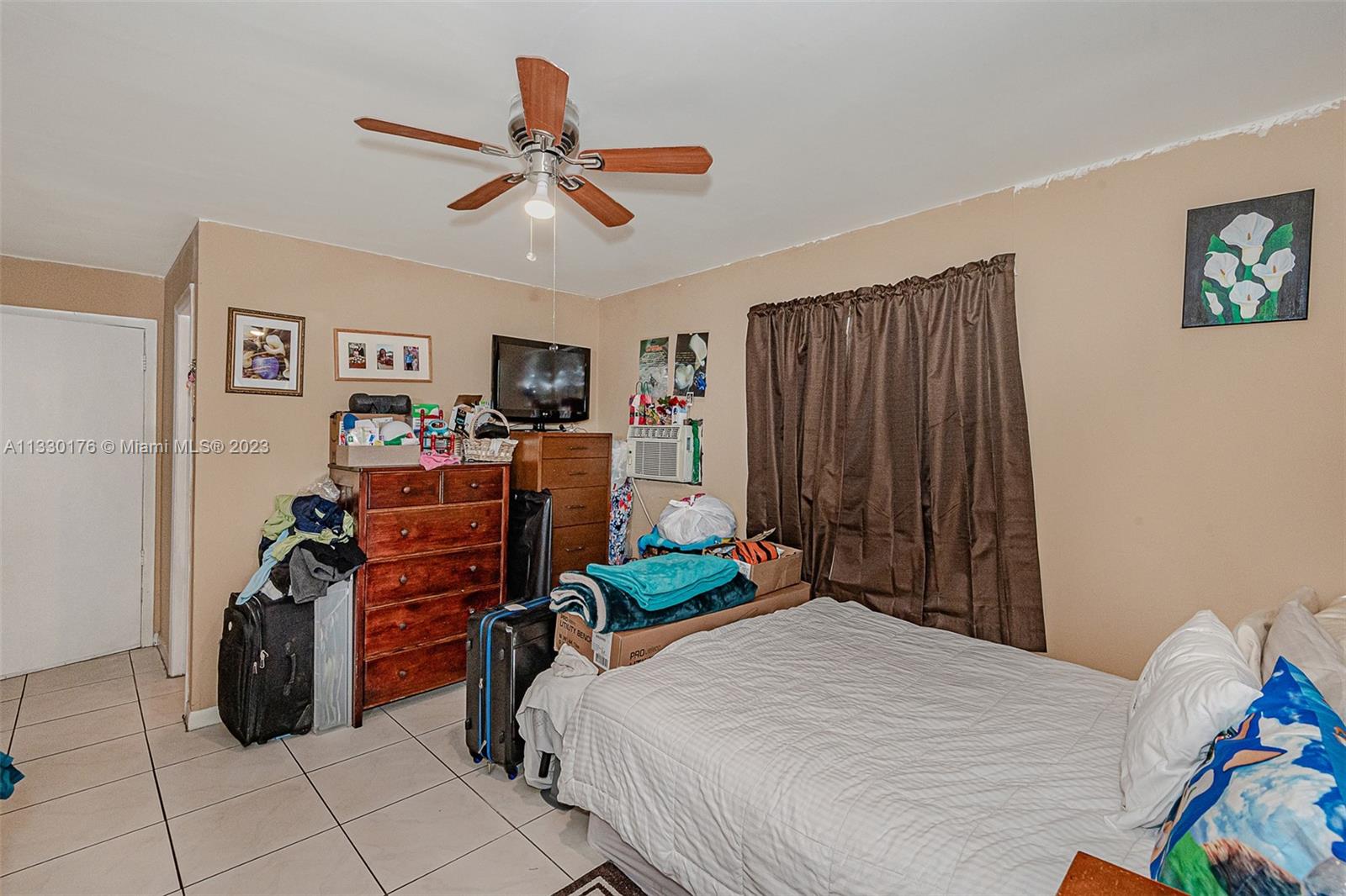 See details / 1931 sq. ft. $ 2023-01-19 0 Photo