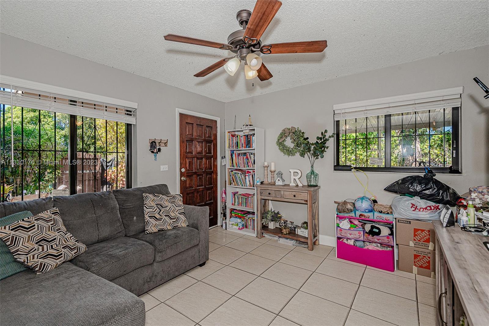 See details / 1931 sq. ft. $ 2023-01-19 0 Photo